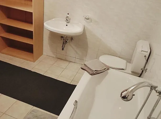 Altstadthaus Marille Mit Innenhofterrasse * Melk